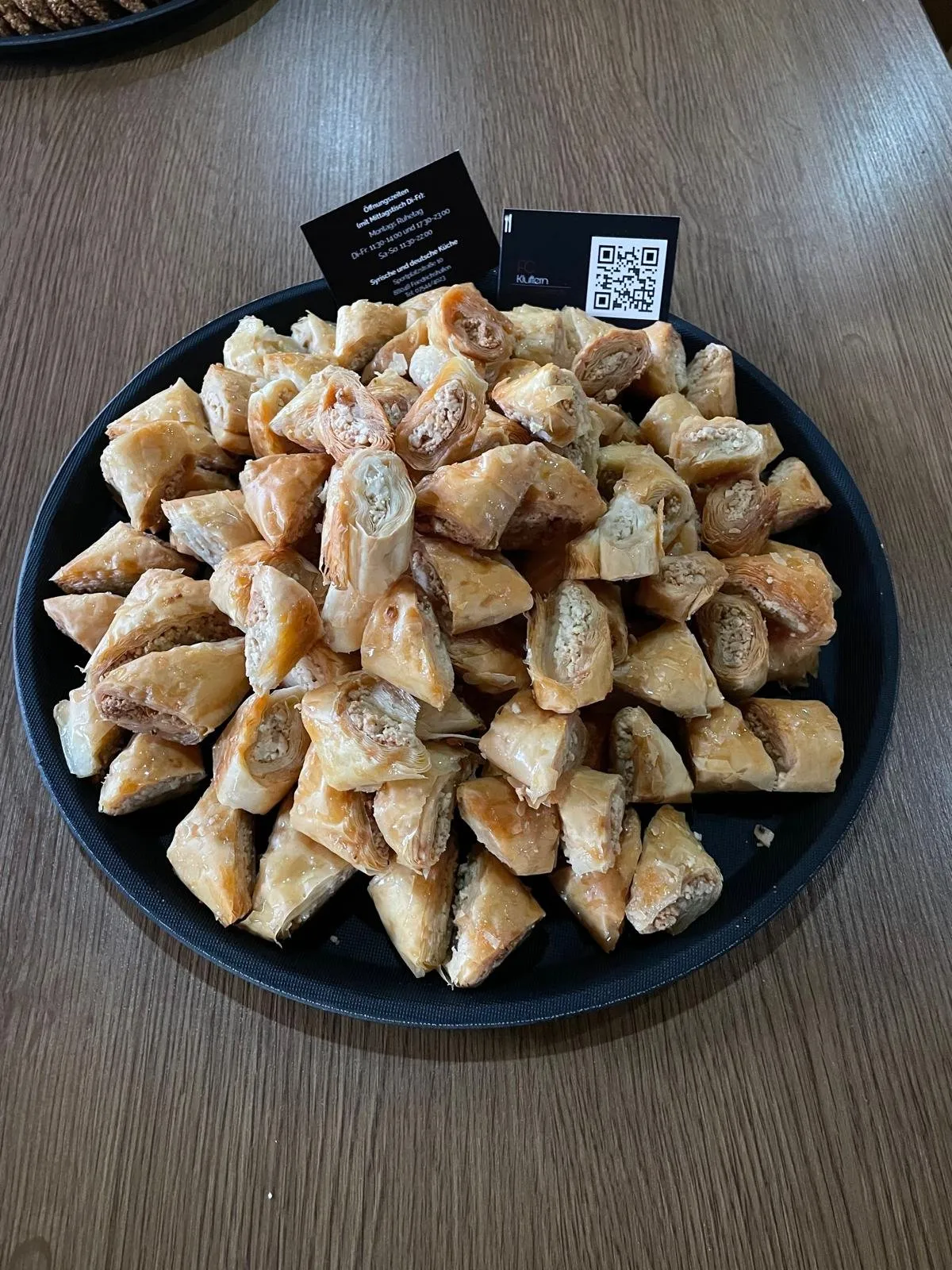 Hausgemachte Baklava mit Pistazien